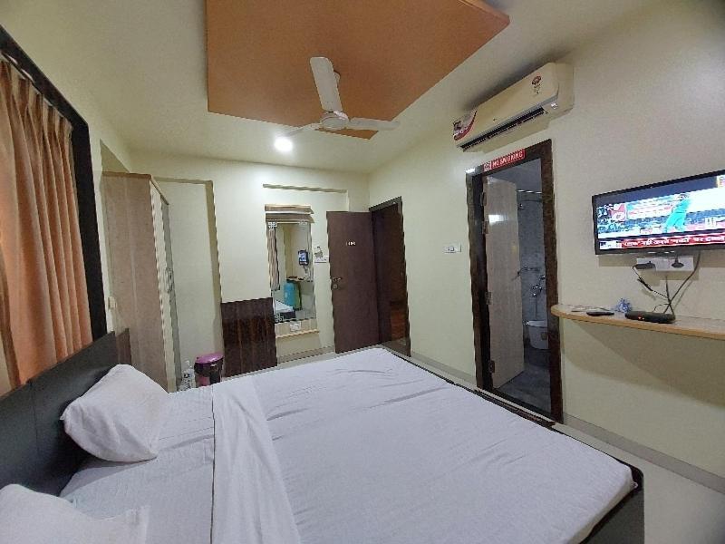 Super Hotel O Happy Homely Stay Near Pune Airport Khadki Exteriér fotografie